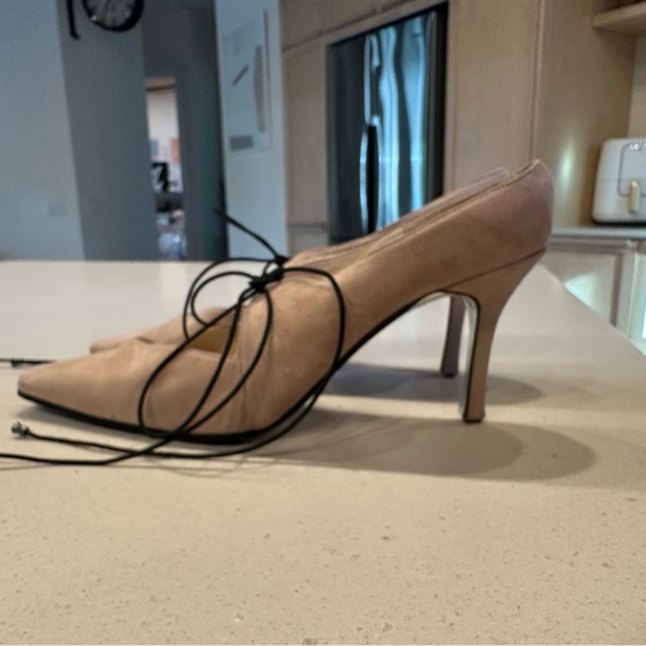 Chanel sling back heels with ties! - Picture 2 of 6